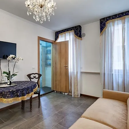 Апартаменты Nice In San Marco *